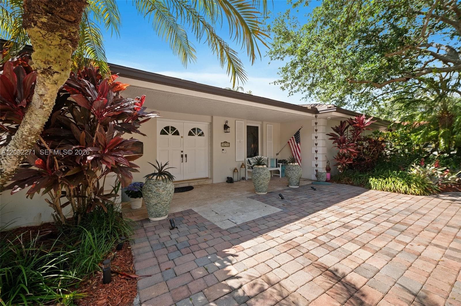 10740 74th Ct photo 3