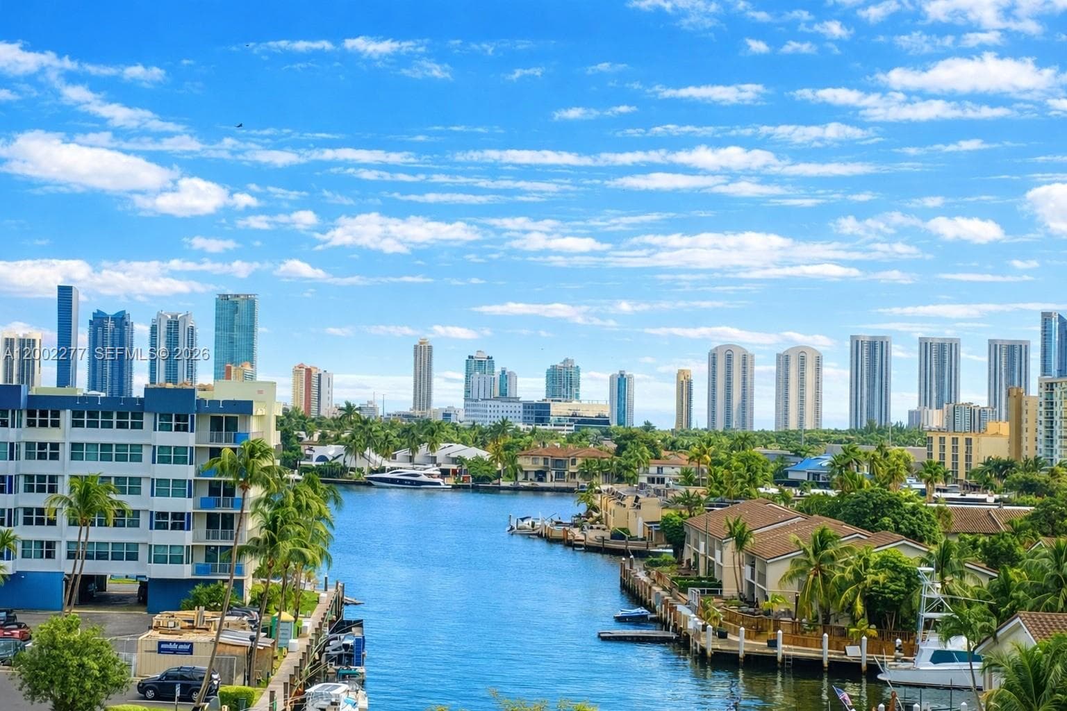 16508 26th Ave 601 photo 1