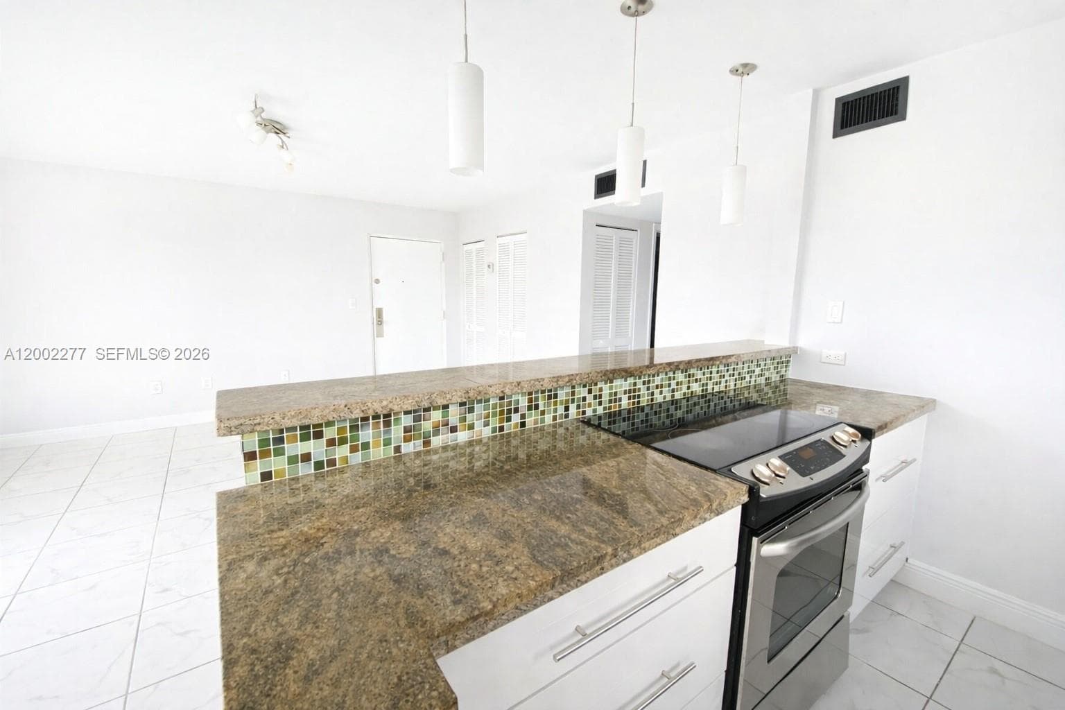 16508 26th Ave 601 photo 9