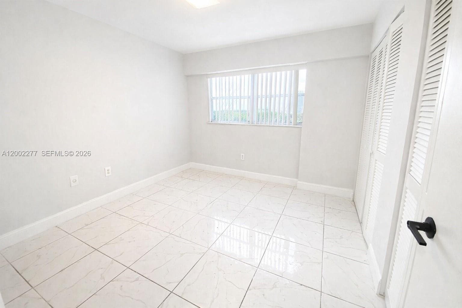 16508 26th Ave 601 photo 11