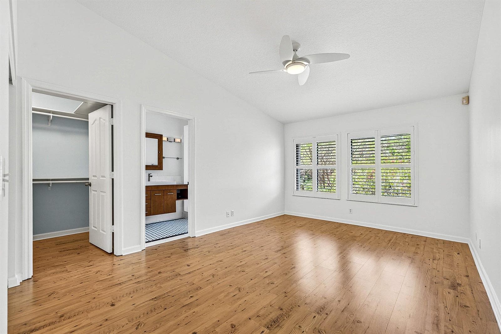 5662 SE Schooner Oaks Way photo 23