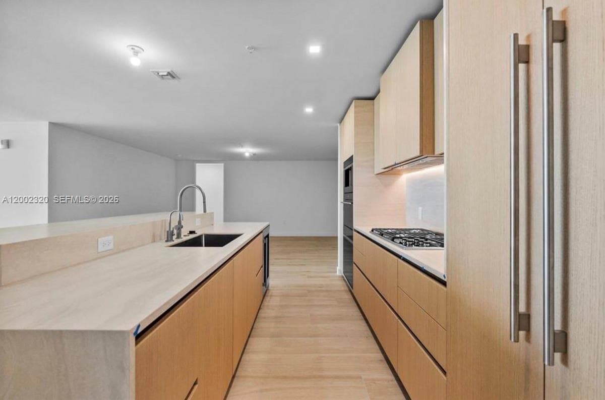 900 Ocean Blvd 1202 photo 22