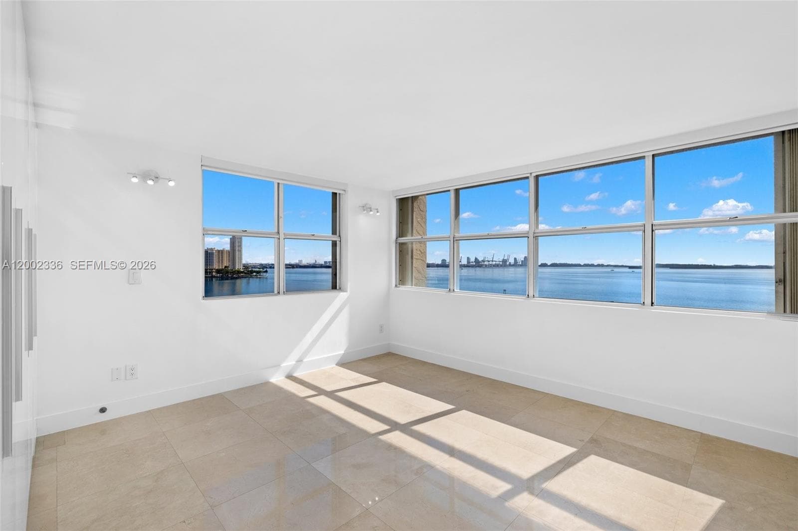 1420 Brickell Bay Dr 1001A photo 23