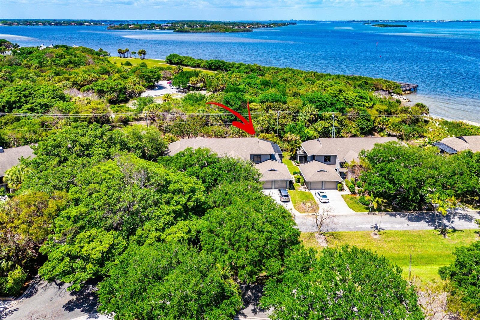 5662 SE Schooner Oaks Way photo 1