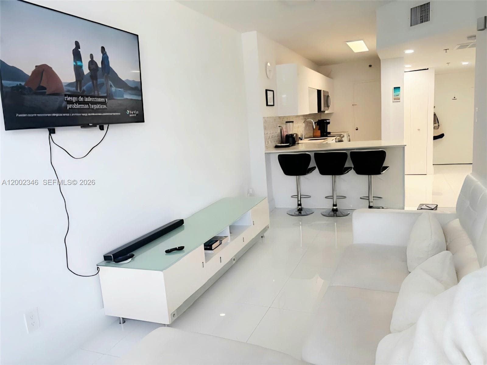 100 Lincoln Rd 927 photo 3