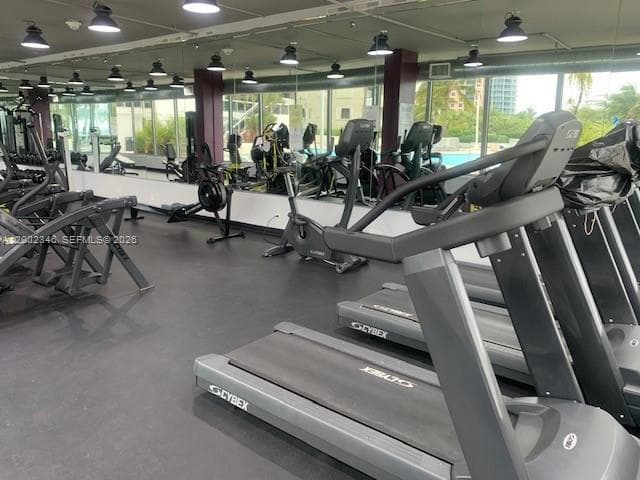 100 Lincoln Rd 927 photo 24