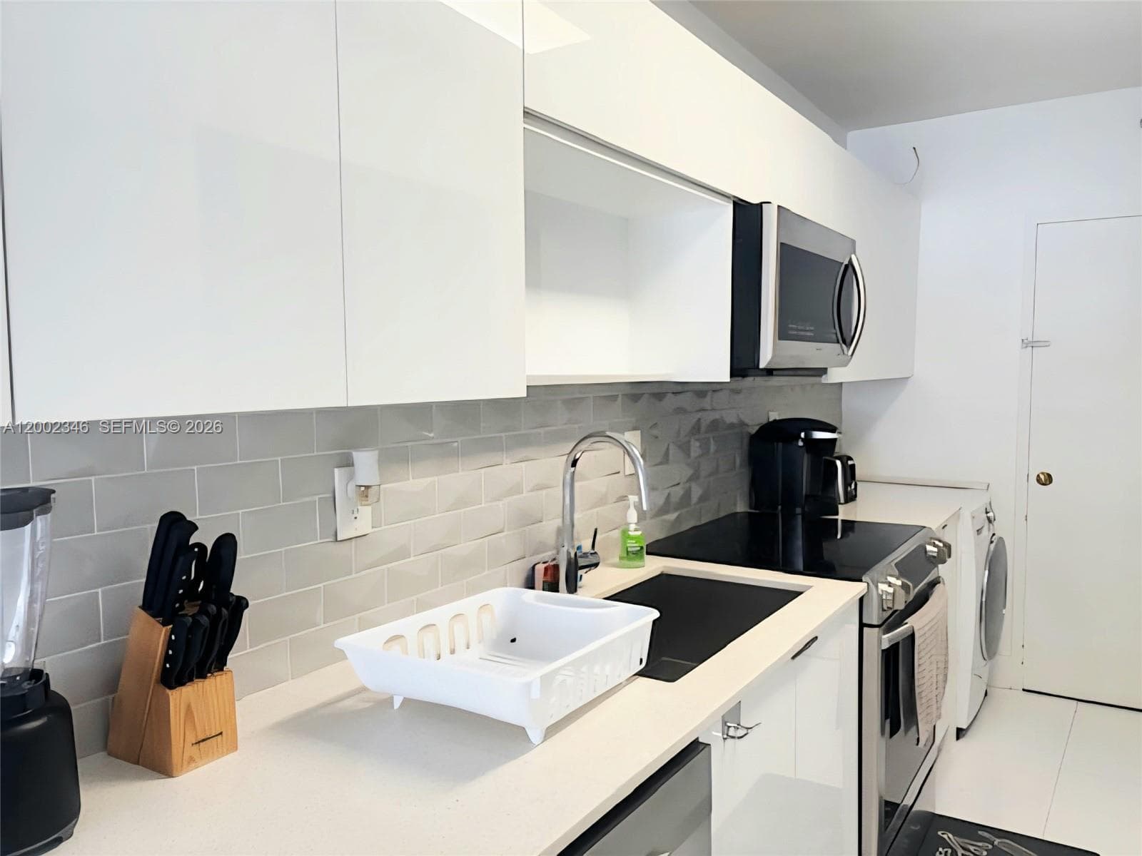 100 Lincoln Rd 927 photo 8