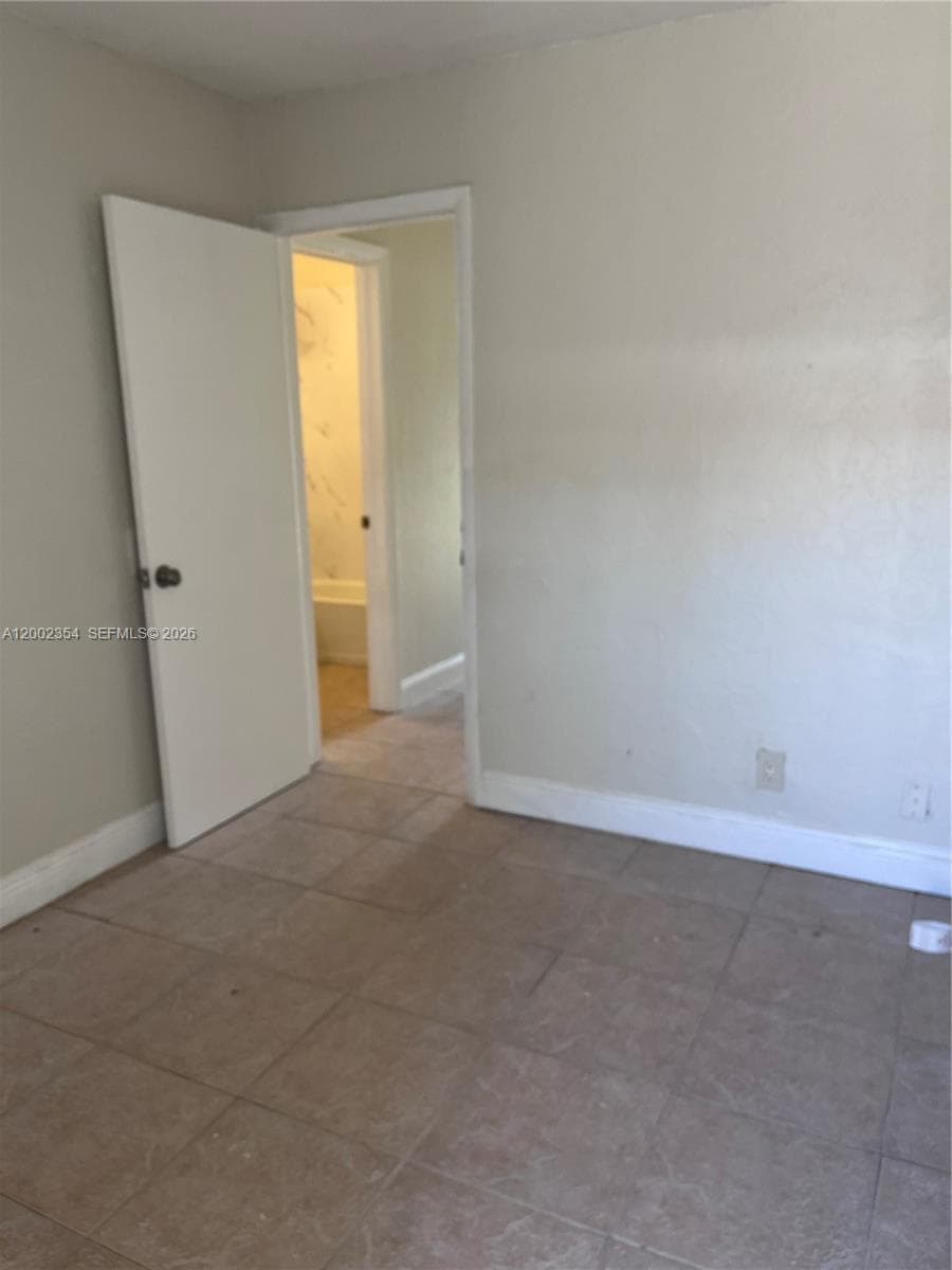 109 14th Way 2 photo 6