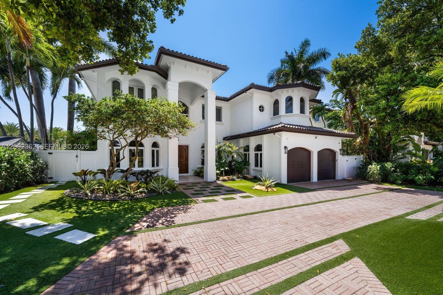 2614 Castilla Isle photo 9