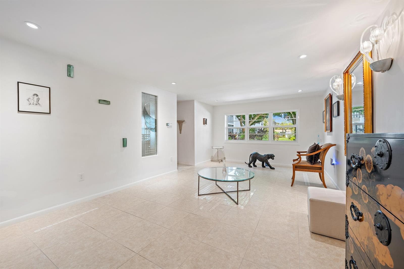 1516 S Lakeside Drive 106 photo 7