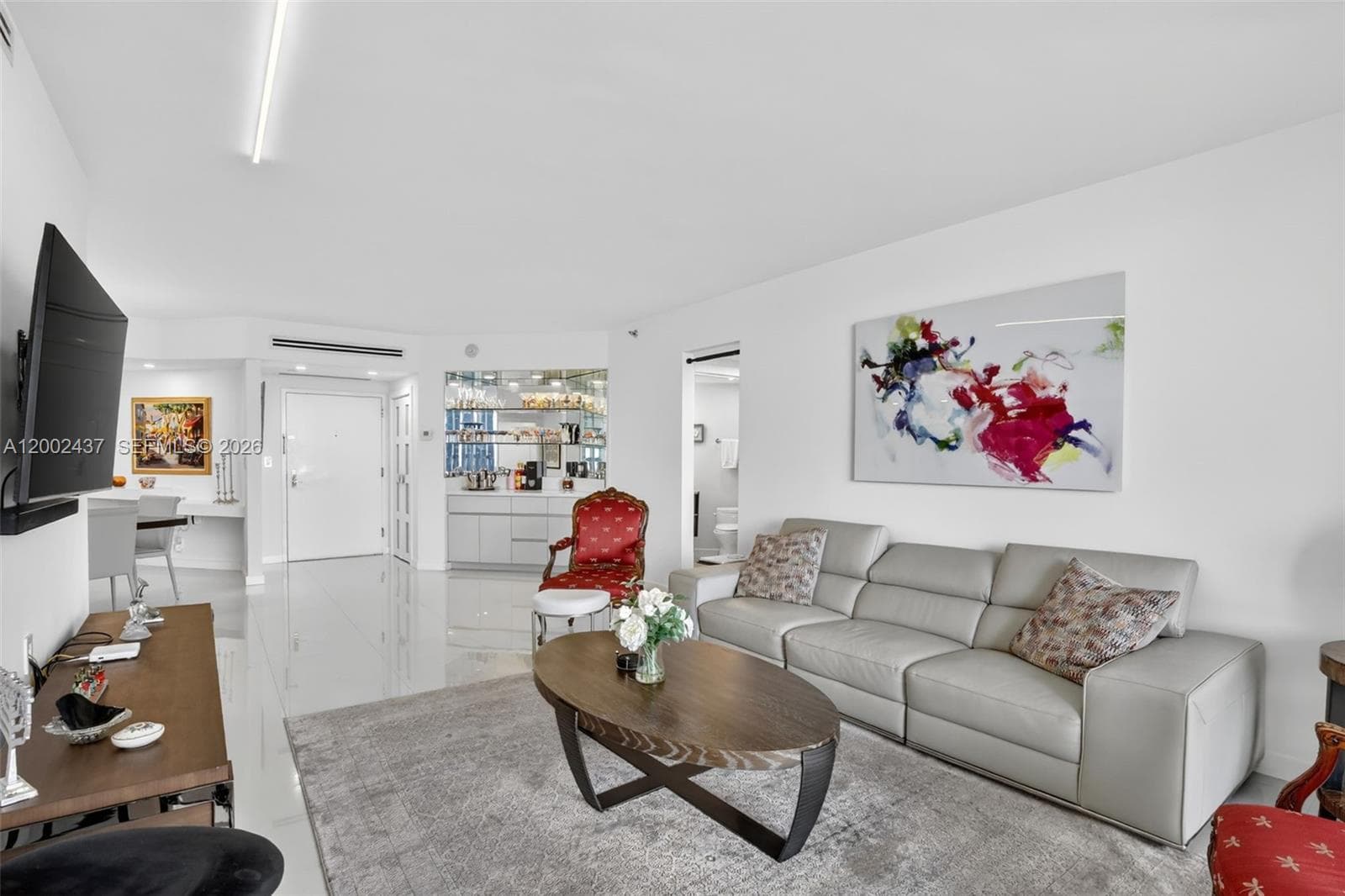 3000 Island Blvd 2404 photo 10
