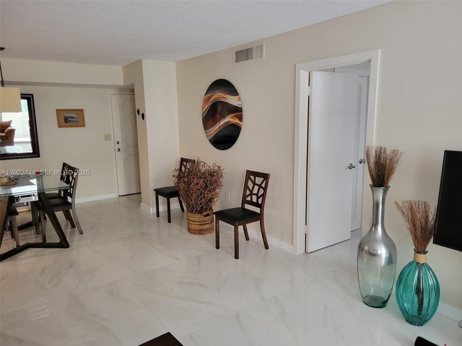 1833 S Ocean Dr 309 photo 3