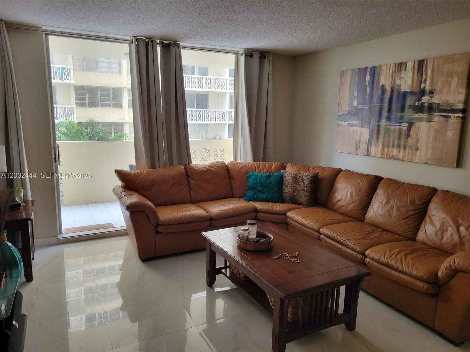 1833 S Ocean Dr 309 photo 4
