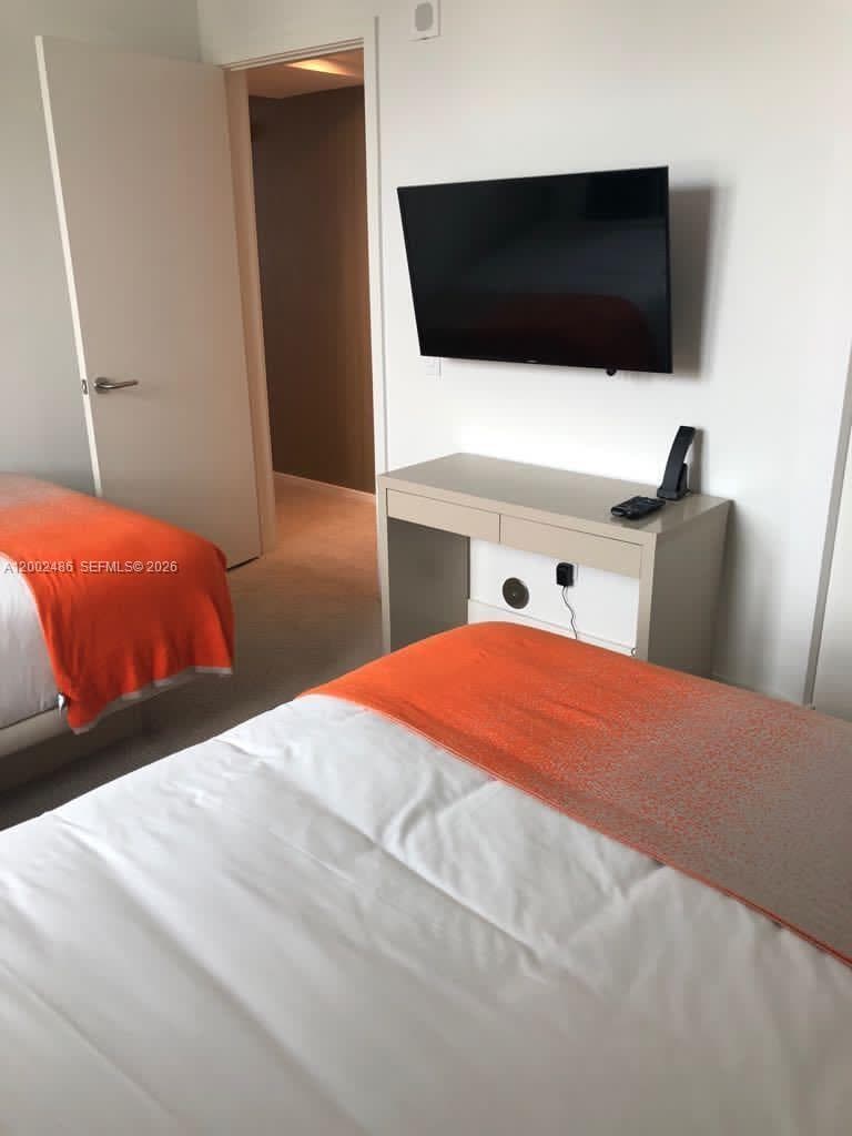 4111 Ocean Dr 1002 photo 22