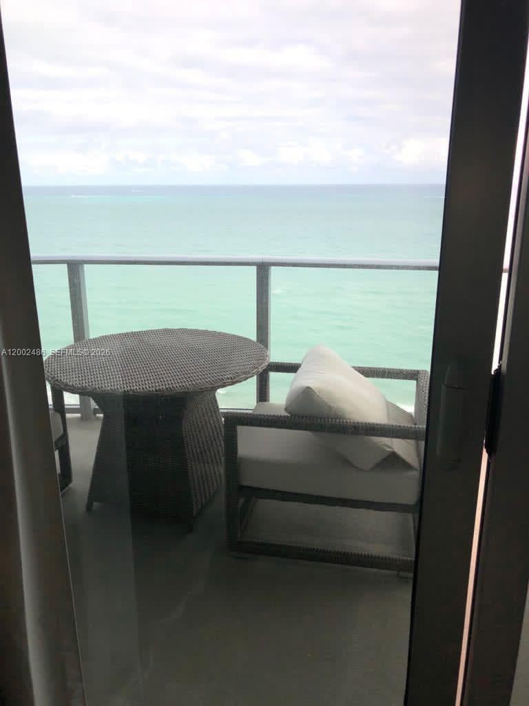 4111 S Ocean Dr 1002 photo 18