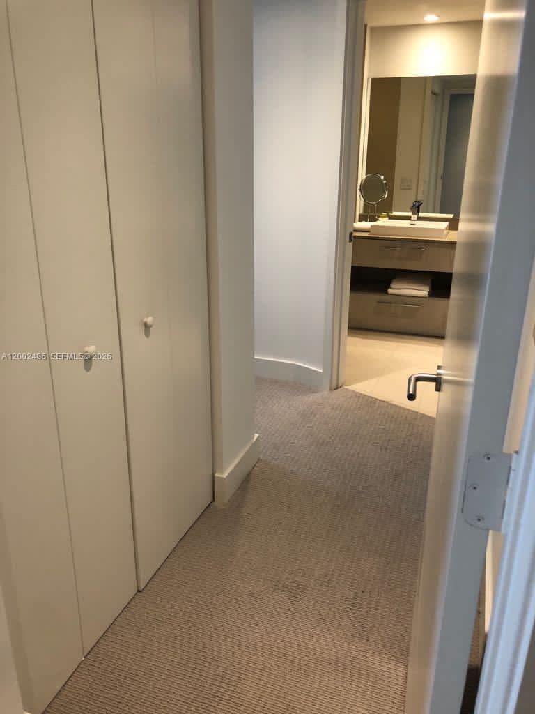 4111 Ocean Dr 1002 photo 15