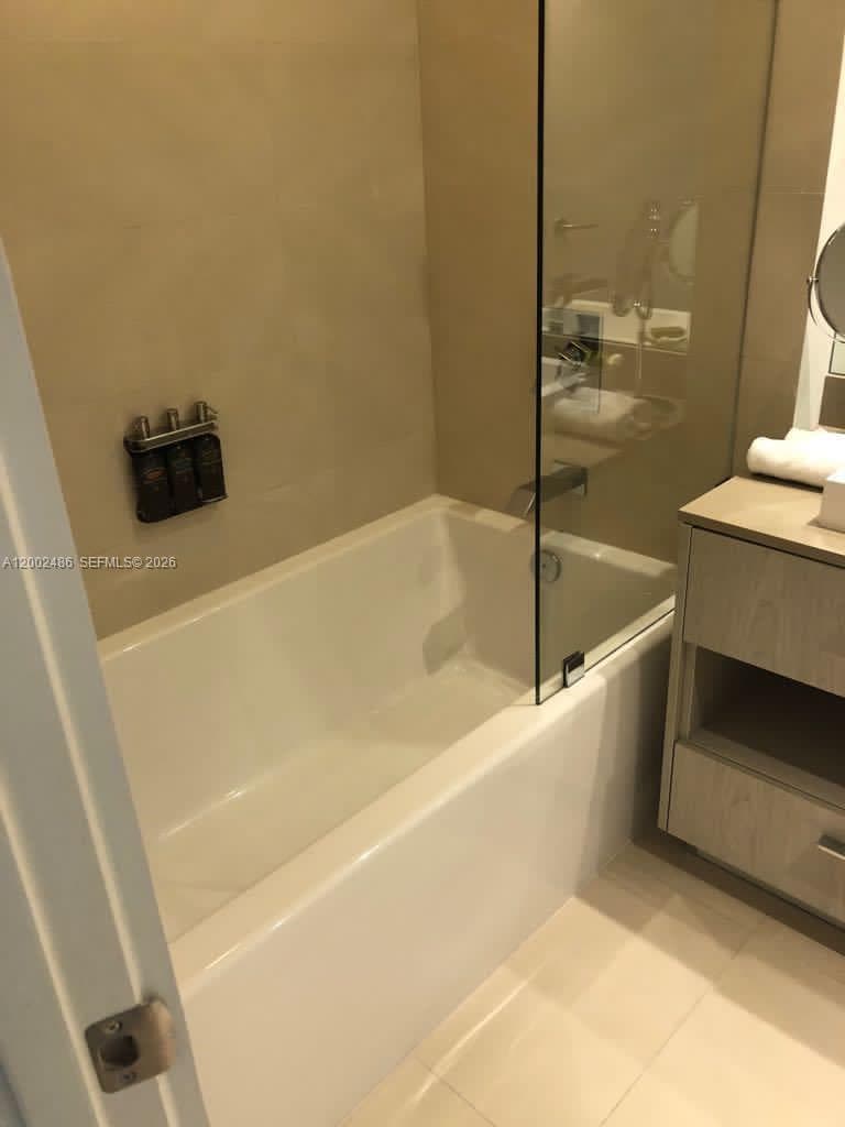 4111 Ocean Dr 1002 photo 11