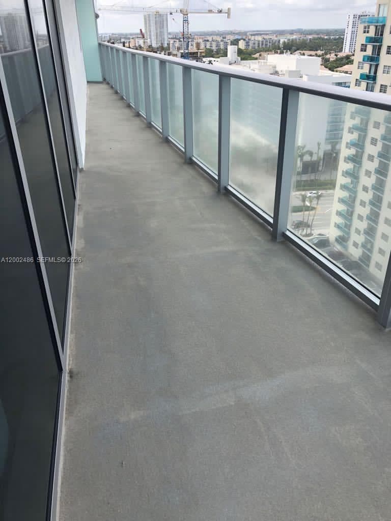 4111 Ocean Dr 1002 photo 4