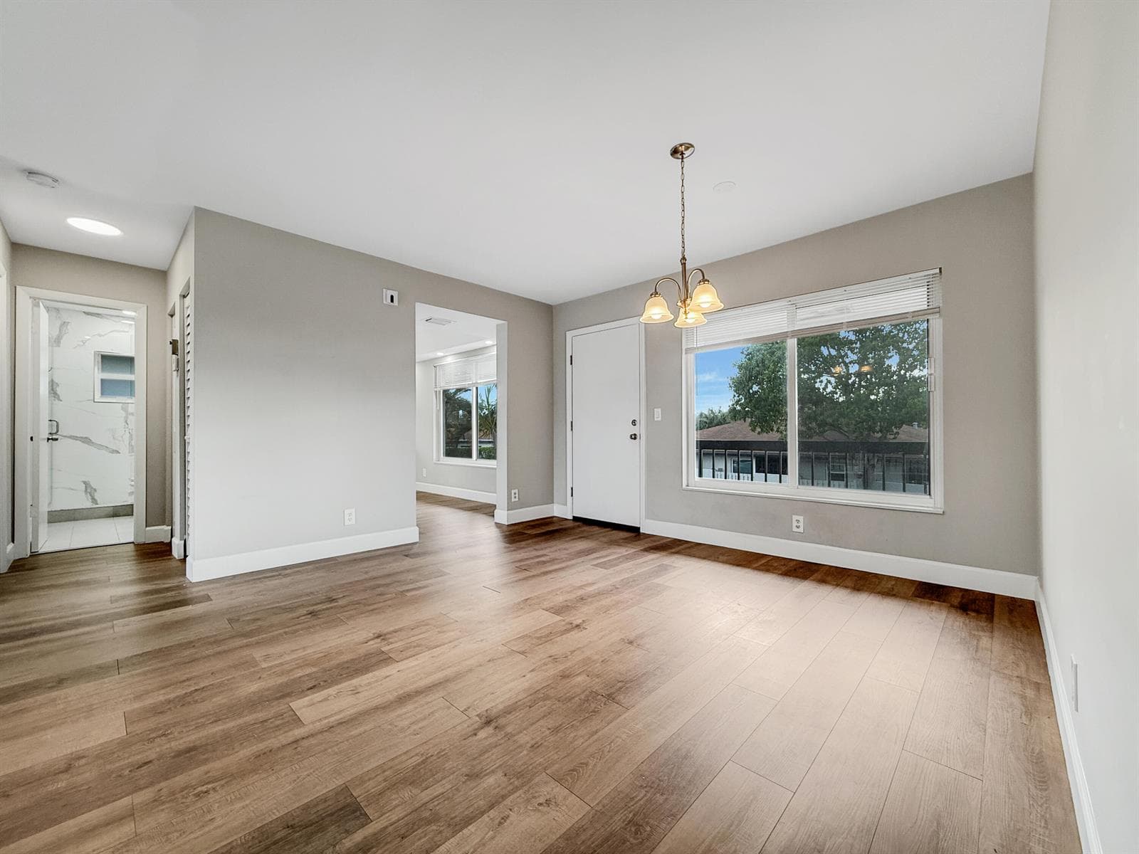 13586 Sabal Palm Court D photo 9