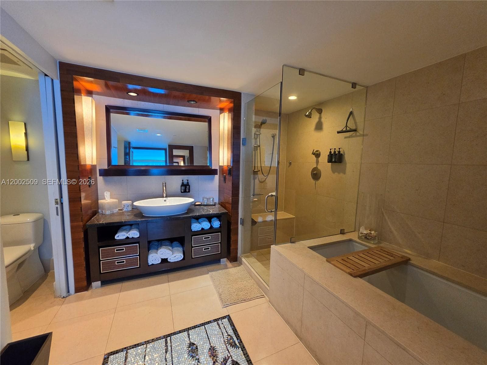 6801 Collins Ave 1014 Legal 1004 Door photo 22