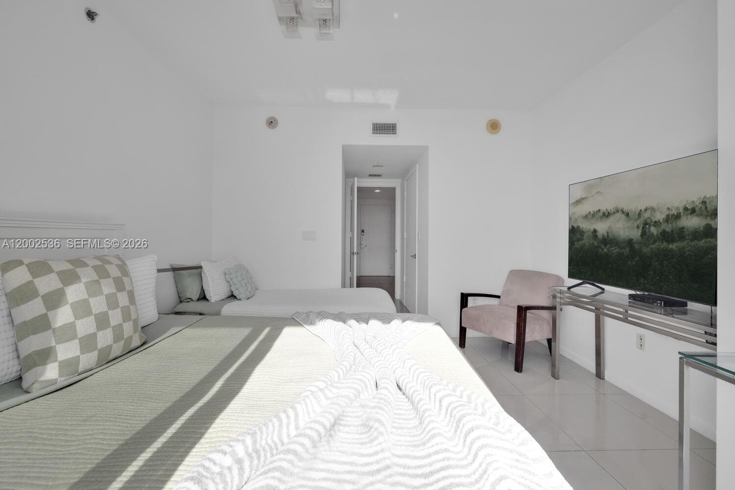 485 Brickell Ave 4104 photo 23