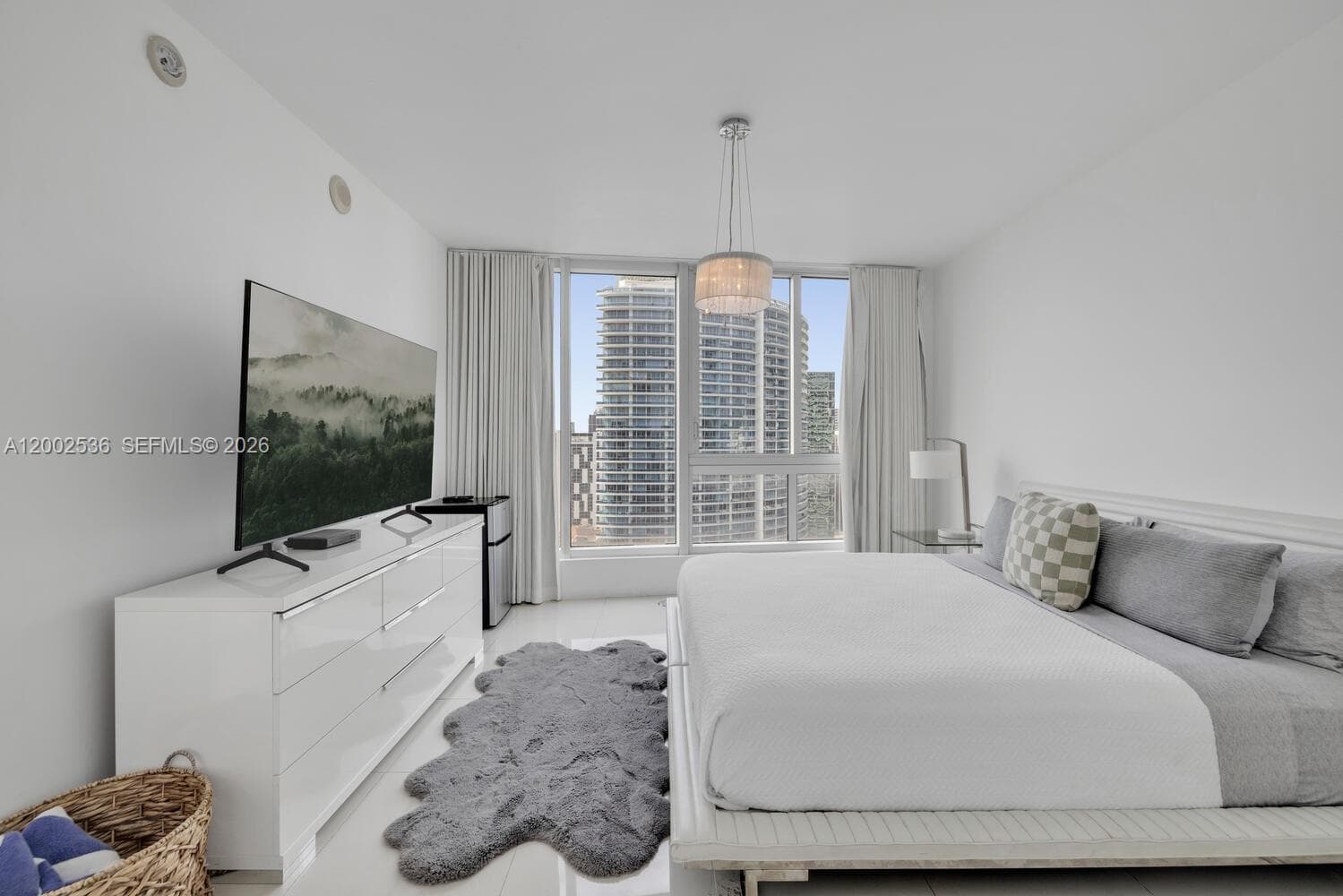 485 Brickell Ave 4104 photo 8