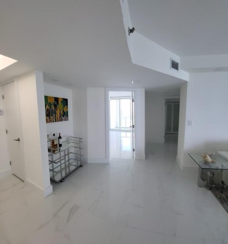 16425 Collins Avenue 2514 photo 11