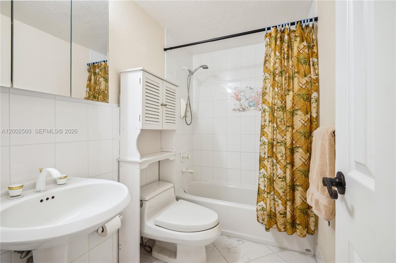 3505 OCEAN DR 212 photo 6