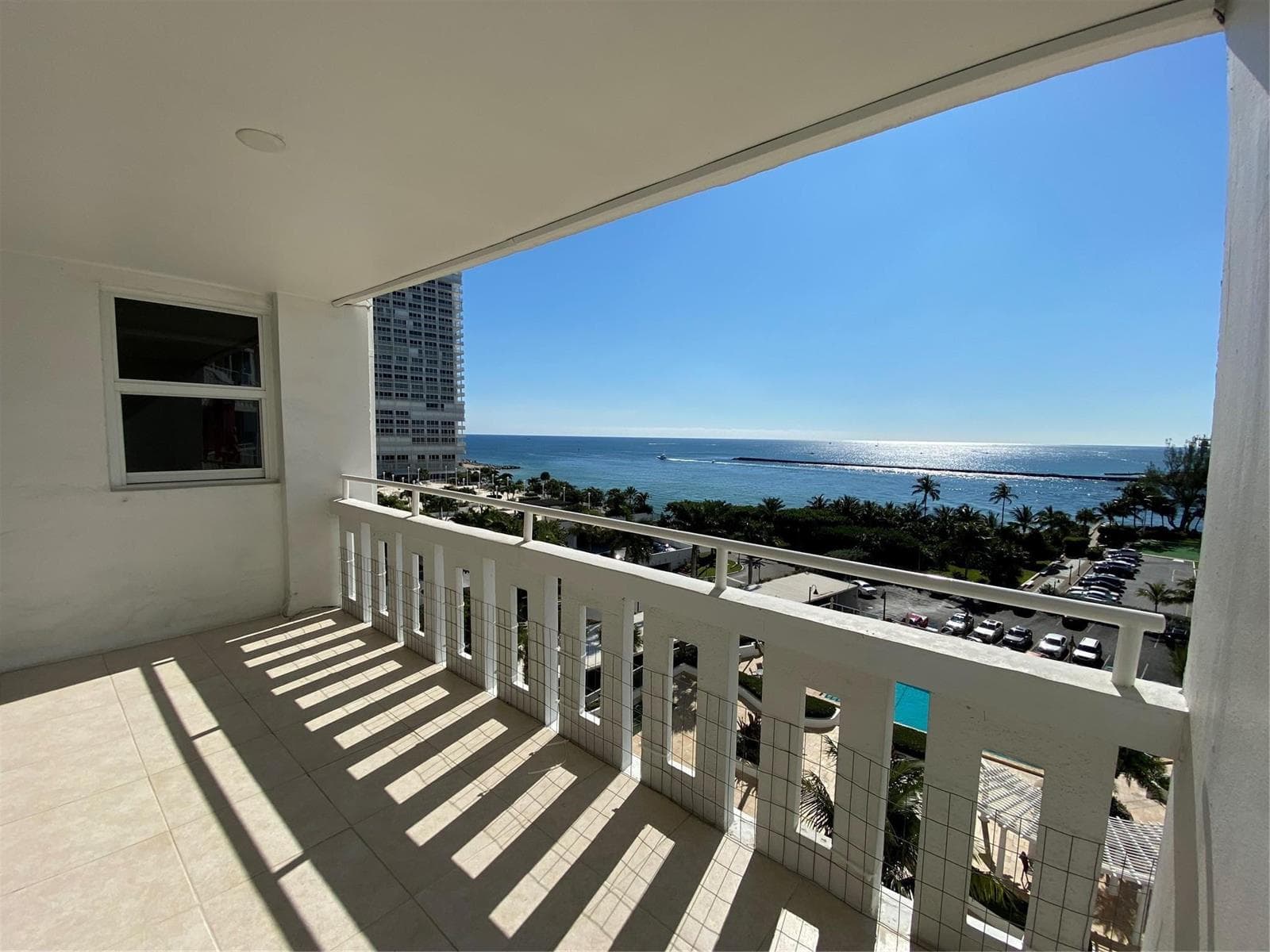 2000 S Ocean Drive 808 photo 5