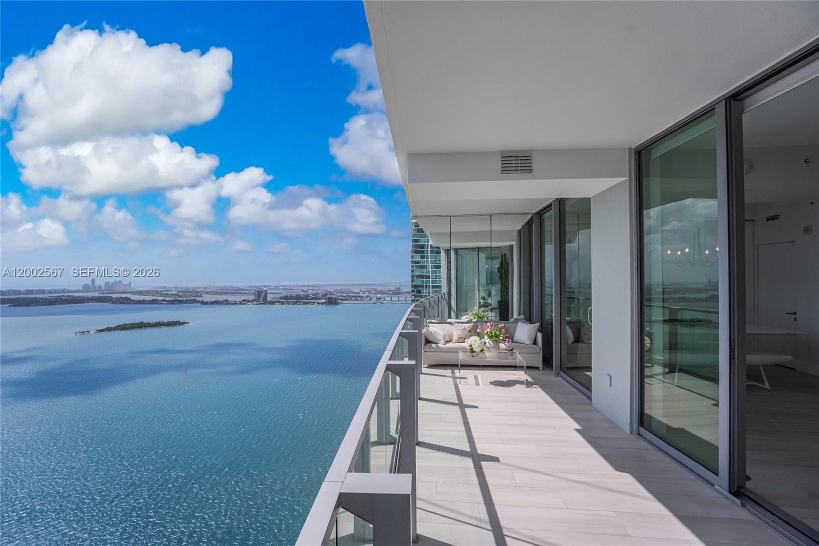 2900 7th Ave 4003 photo 5