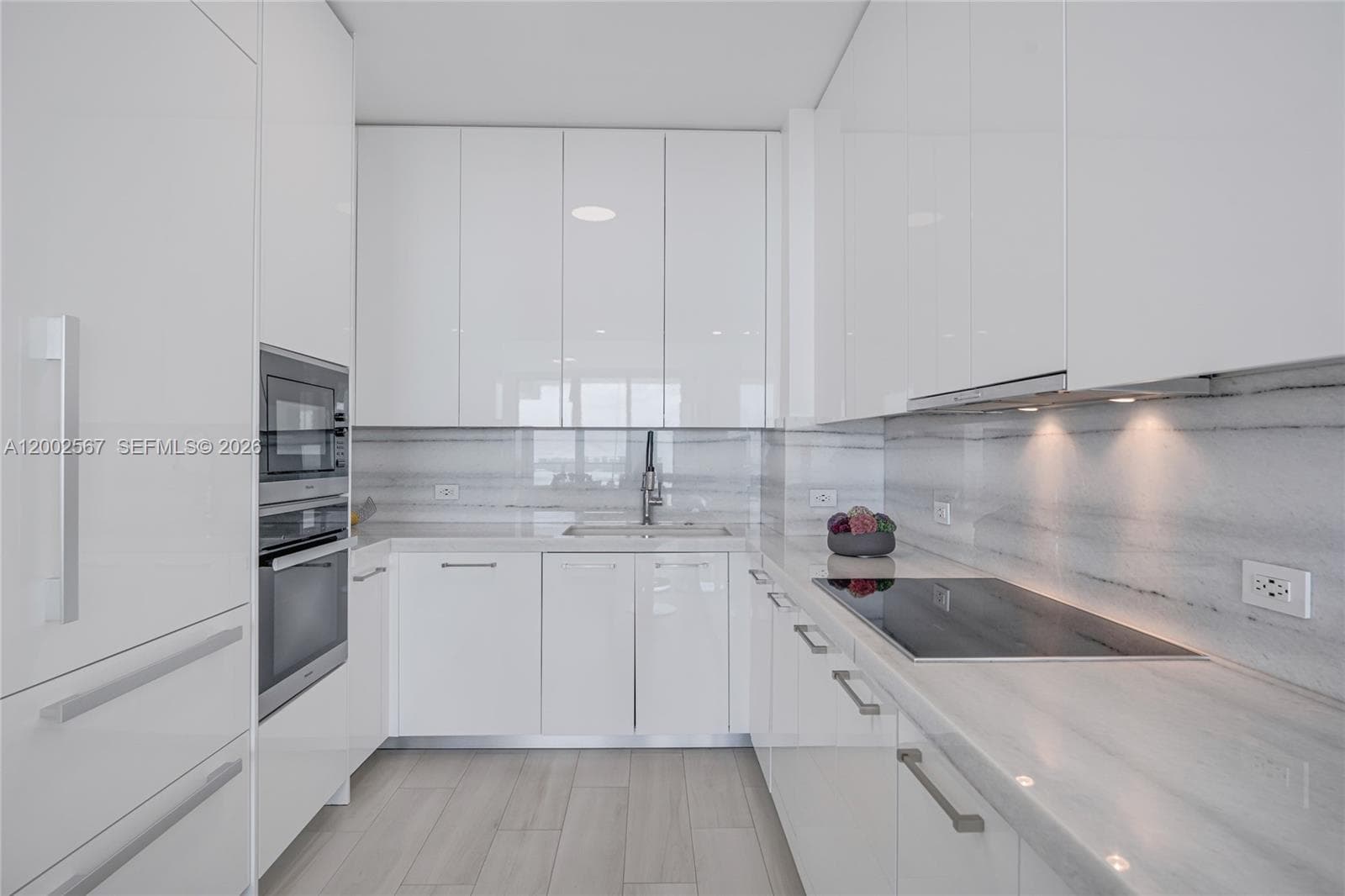 2900 7th Ave 4003 photo 24