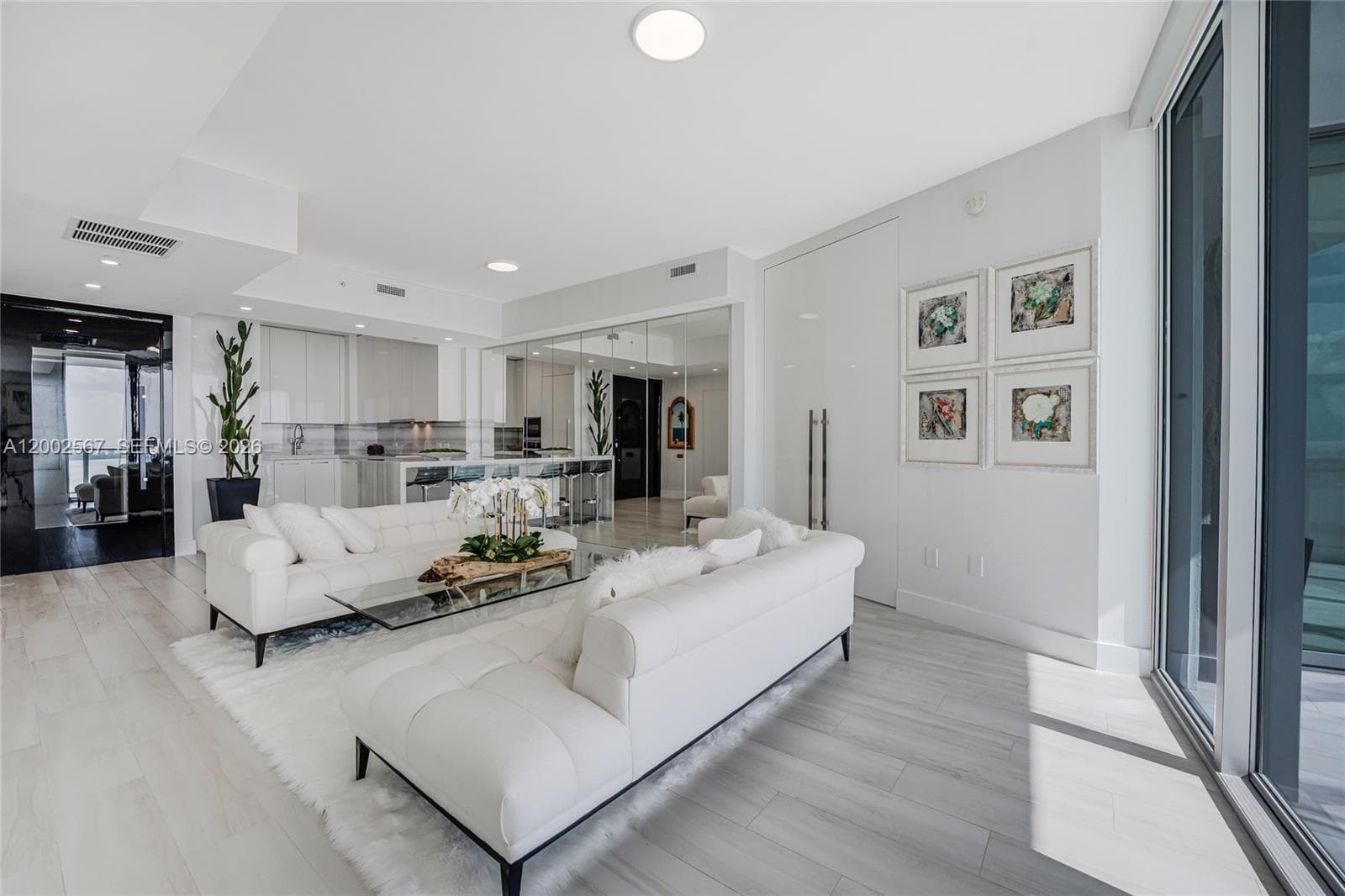 2900 7th Ave 4003 photo 15