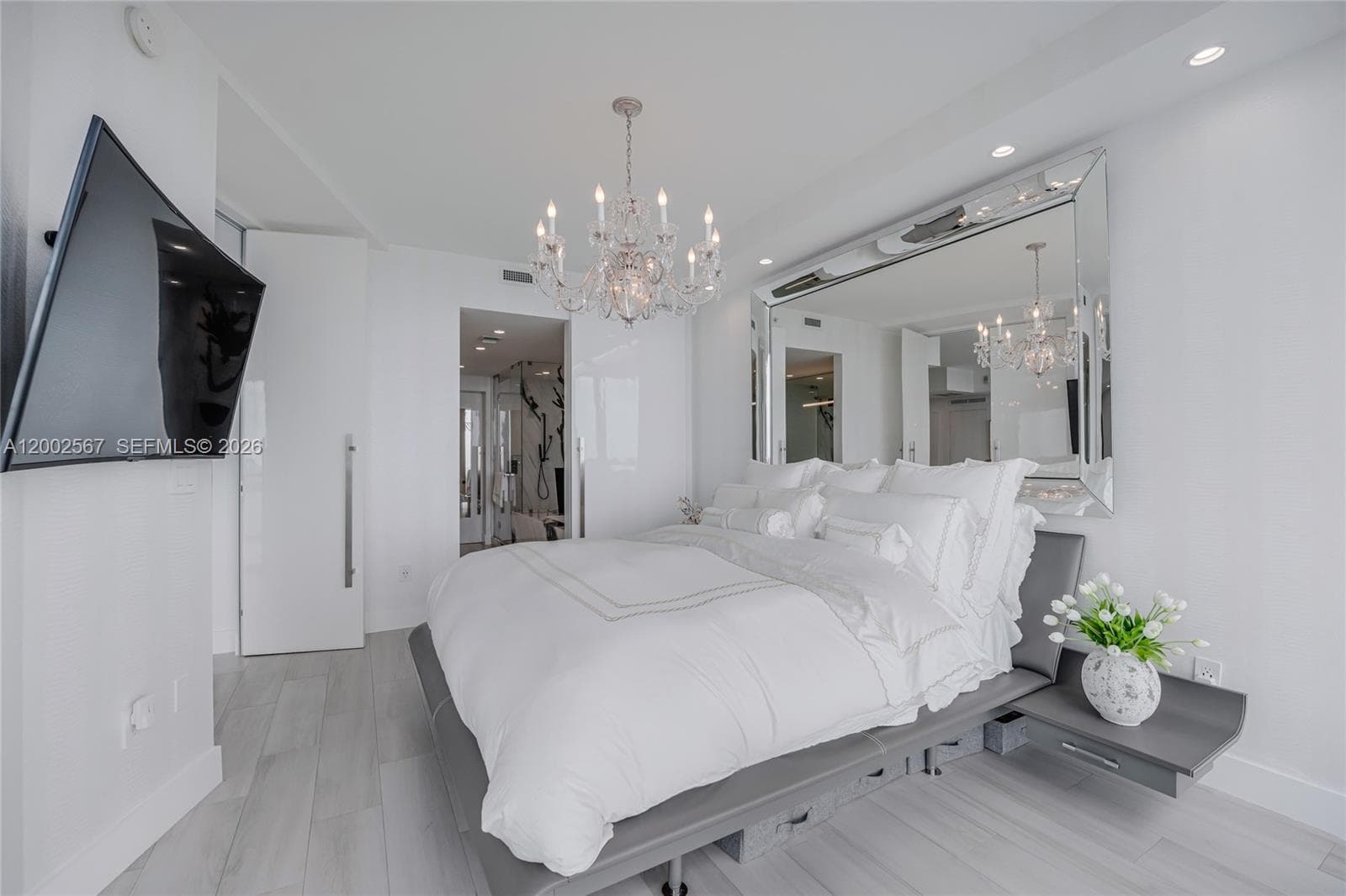 2900 7th Ave 4003 photo 25