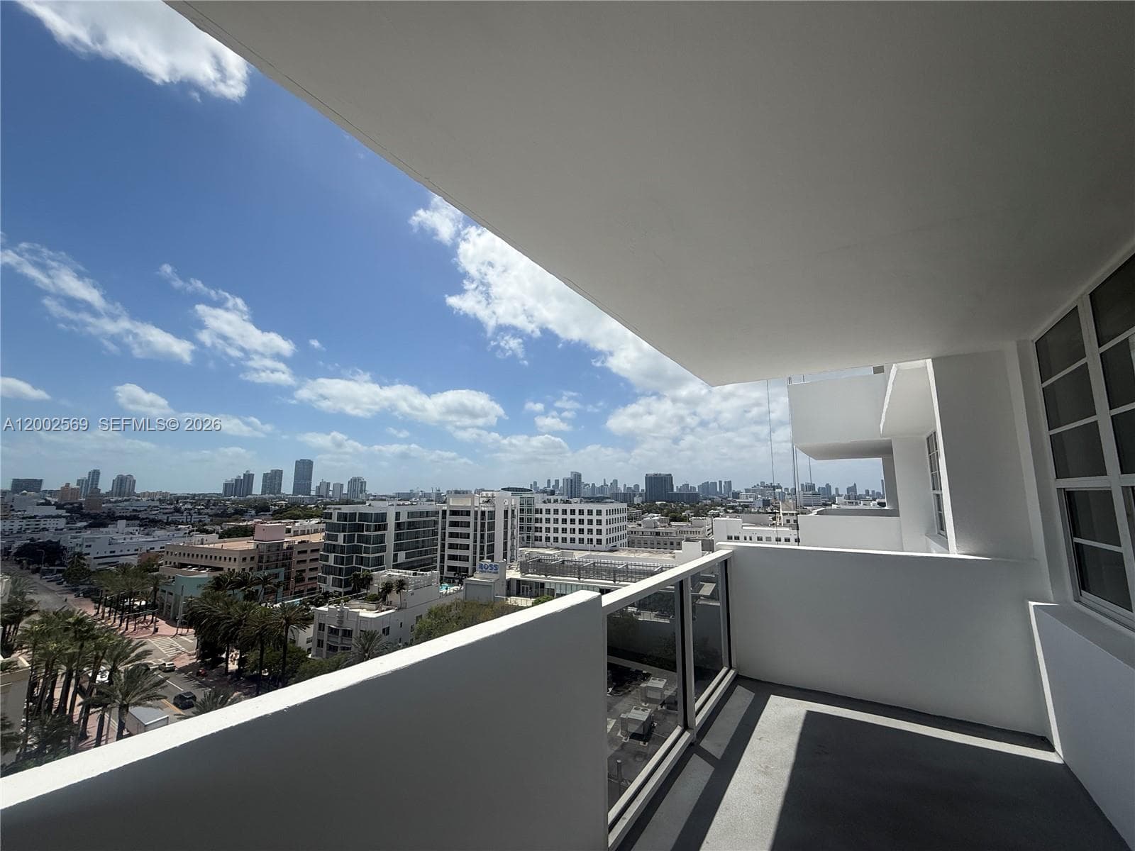 100 Lincoln Rd 1209 photo 1