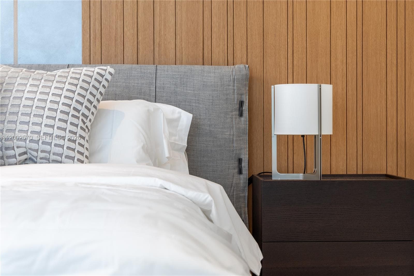 18975 Collins Ave 504 photo 12