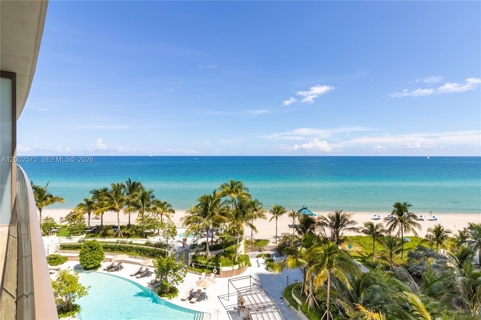 18975 Collins Ave 504 photo 20