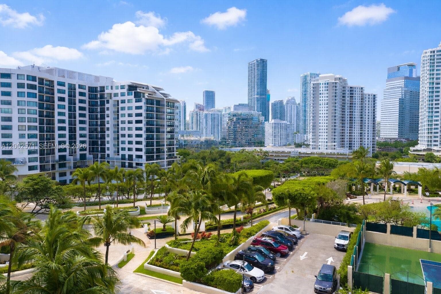 848 Brickell Key Dr 905 photo 23