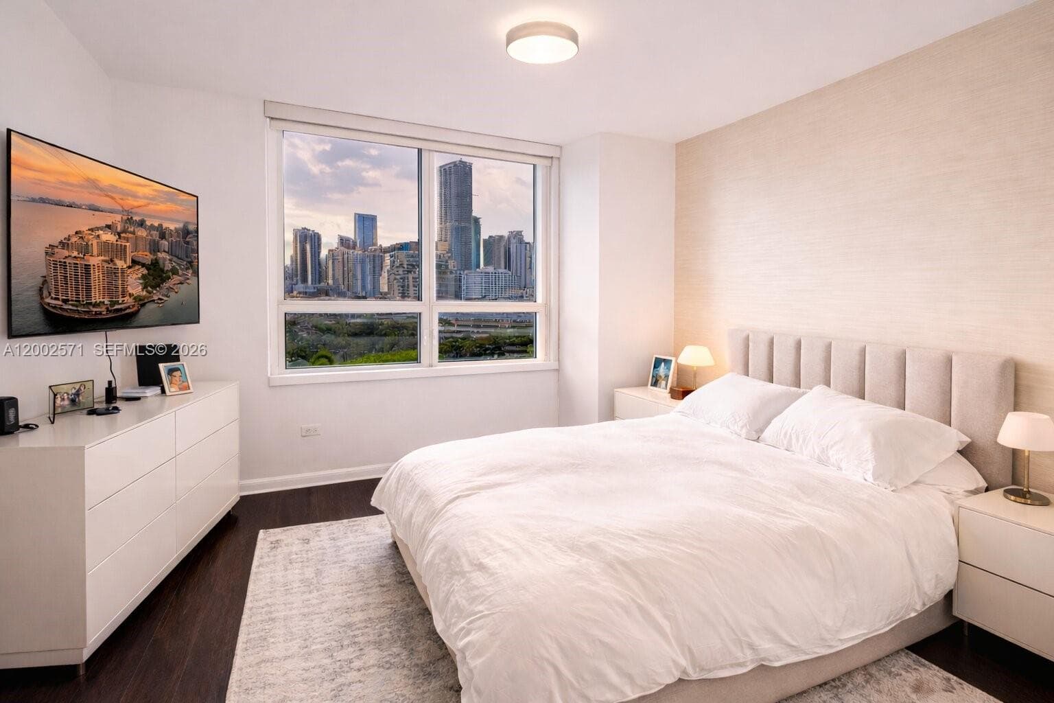 848 Brickell Key Dr 905 photo 18