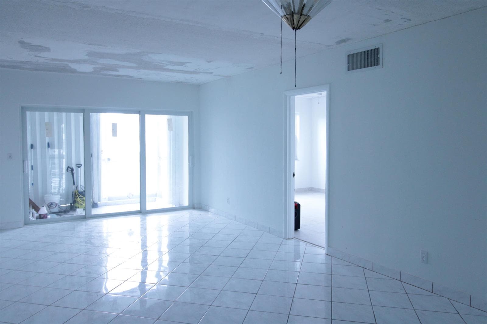 465 Paradise Isle Boulevard 110 photo 17