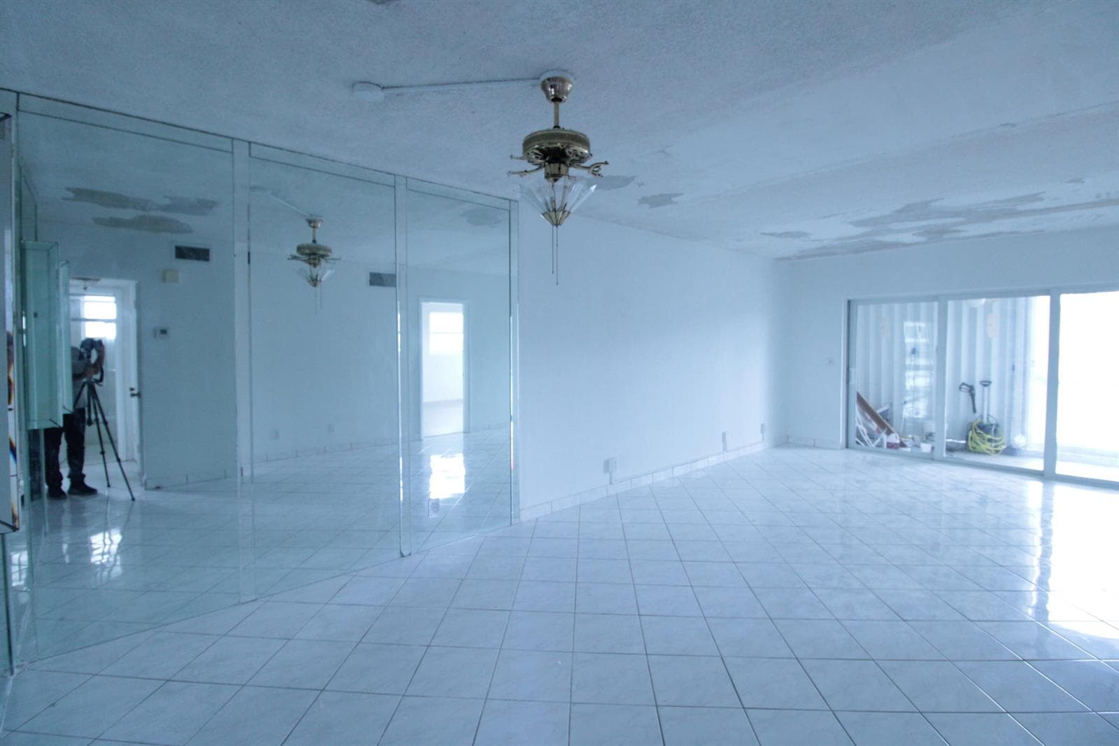 465 Paradise Isle Boulevard 110 photo 7