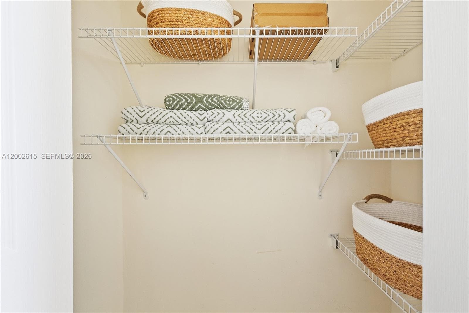 3725 Ocean Dr 921 photo 19