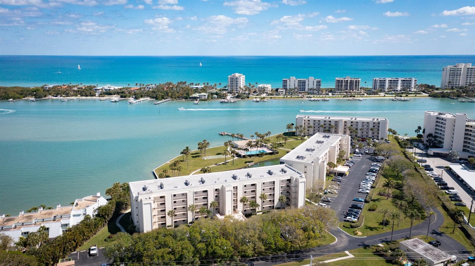 300 Intracoastal Place 403 photo 2