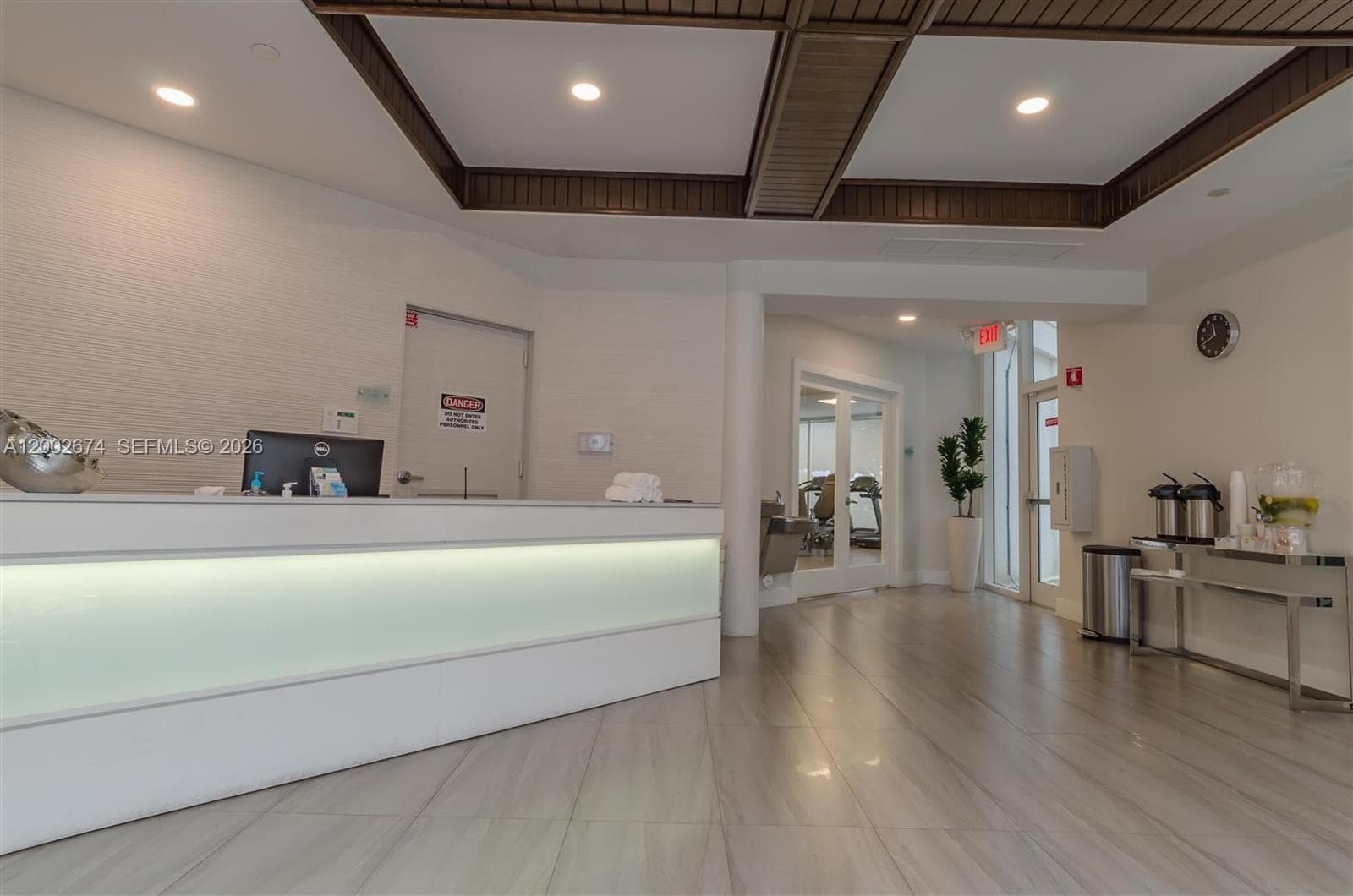 20281 Country Club Dr 2104 photo 21