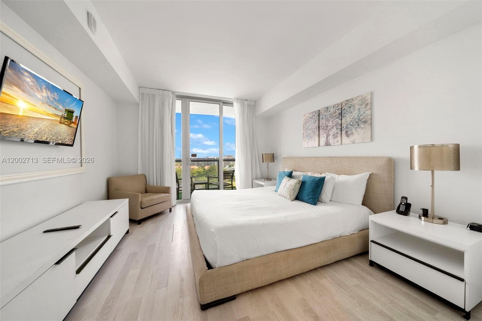 2602 Hallandale Beach Blvd R1104 photo 8