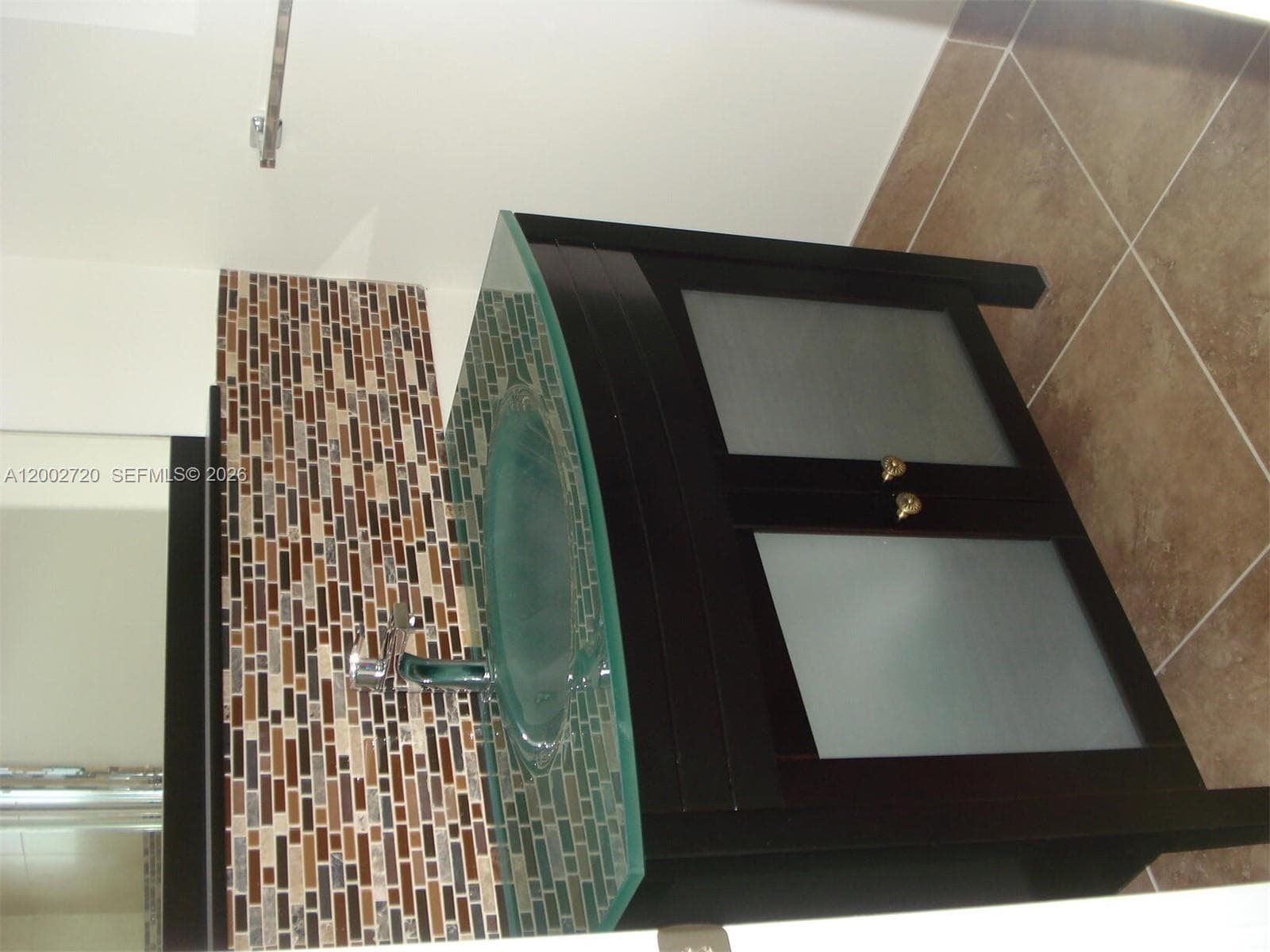 7933 West Dr 404 photo 5