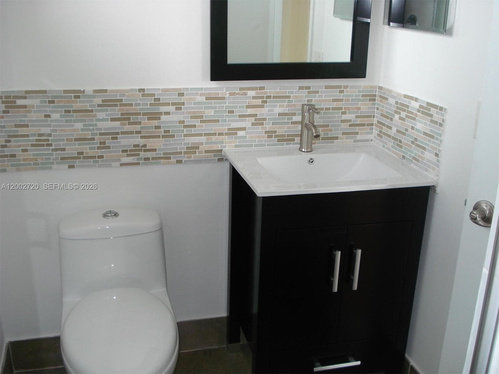 7933 West Dr 404 photo 9