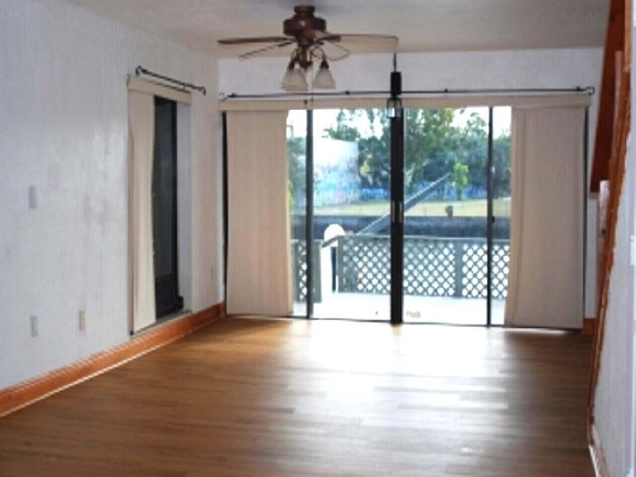 1000 NW N River Drive 16 photo 7