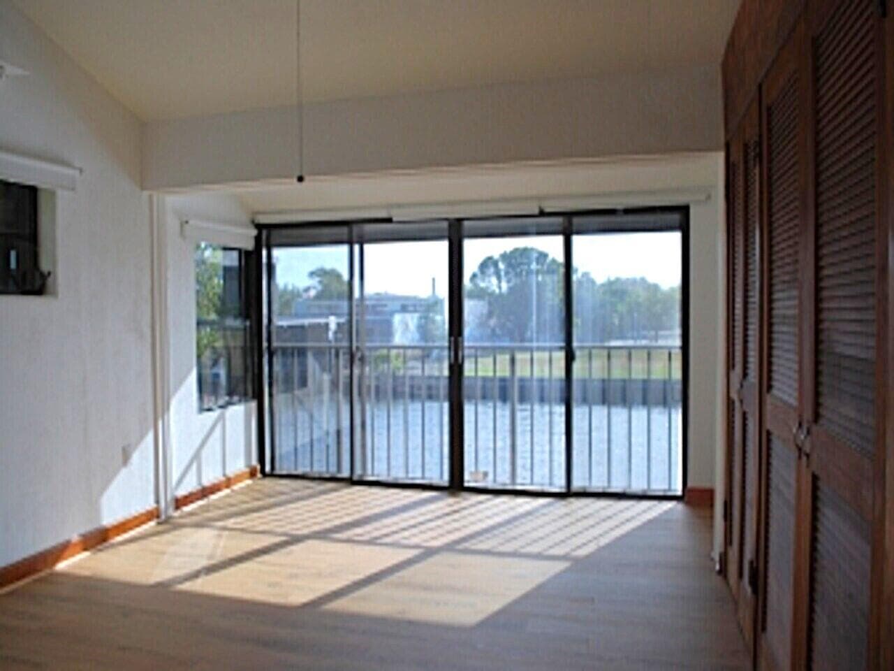 1000 NW N River Drive 16 photo 11