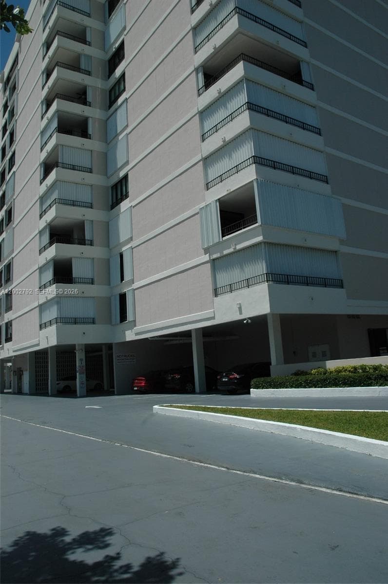 1401 Ocean Blvd 408 photo 23