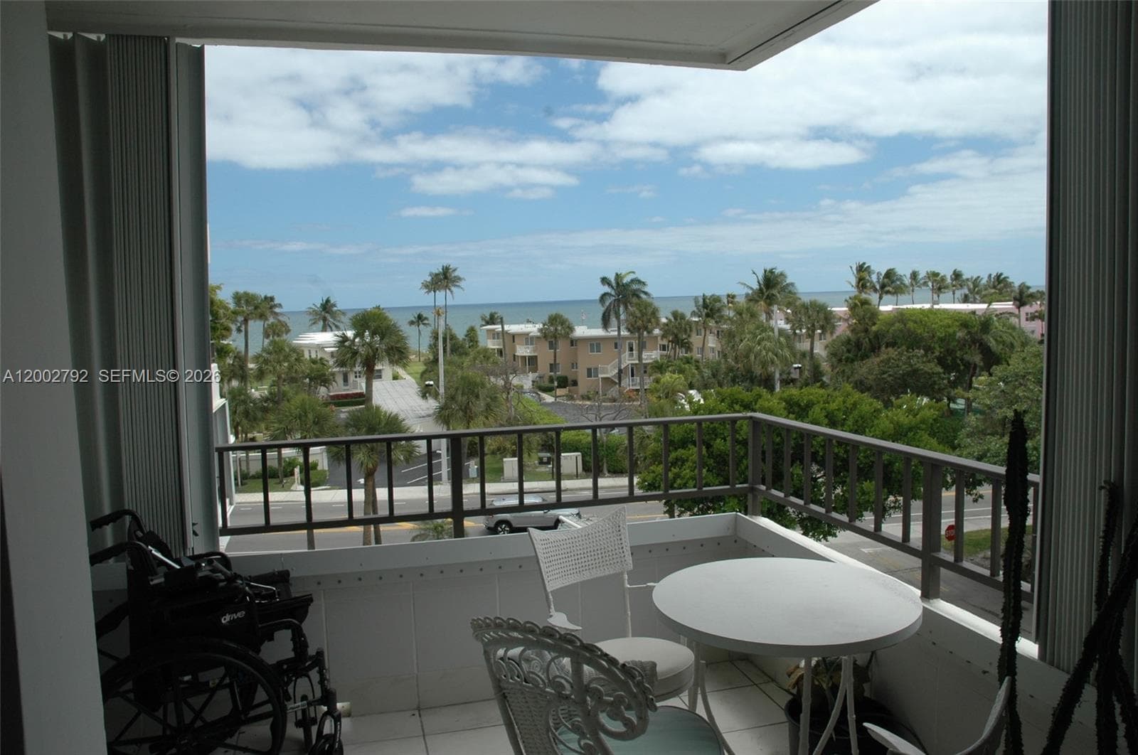 1401 S Ocean Blvd 408 photo 4